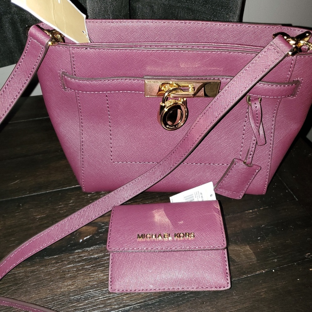 Michael kors cross body AND matching wallet